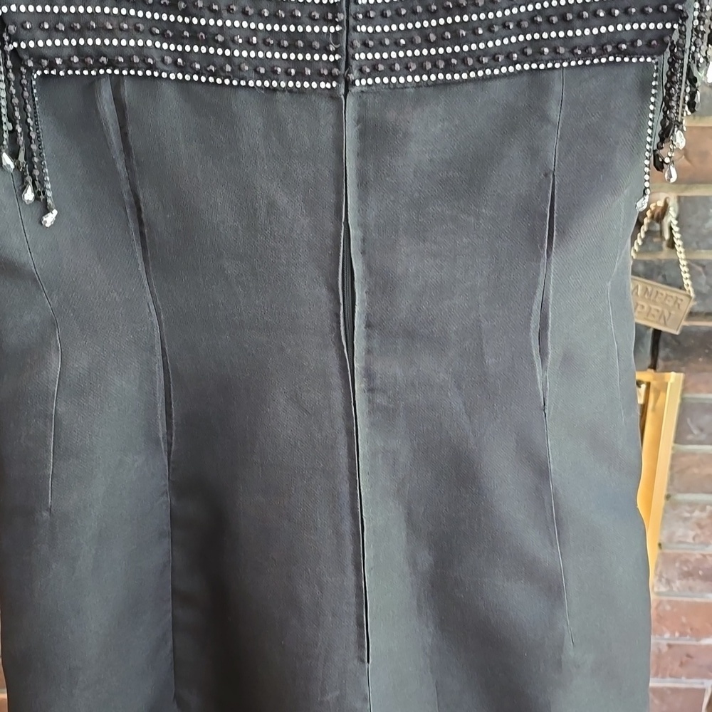 Holt Renfrew - Vintage Silk Black Evening Dress with Exquisite Beadwork​​​ - Picture 6 of 11